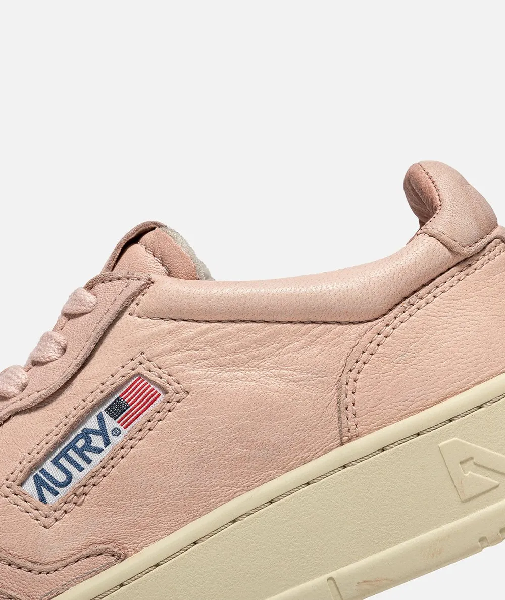 AUTRY DONNA--Medalist Low sneakers in leather