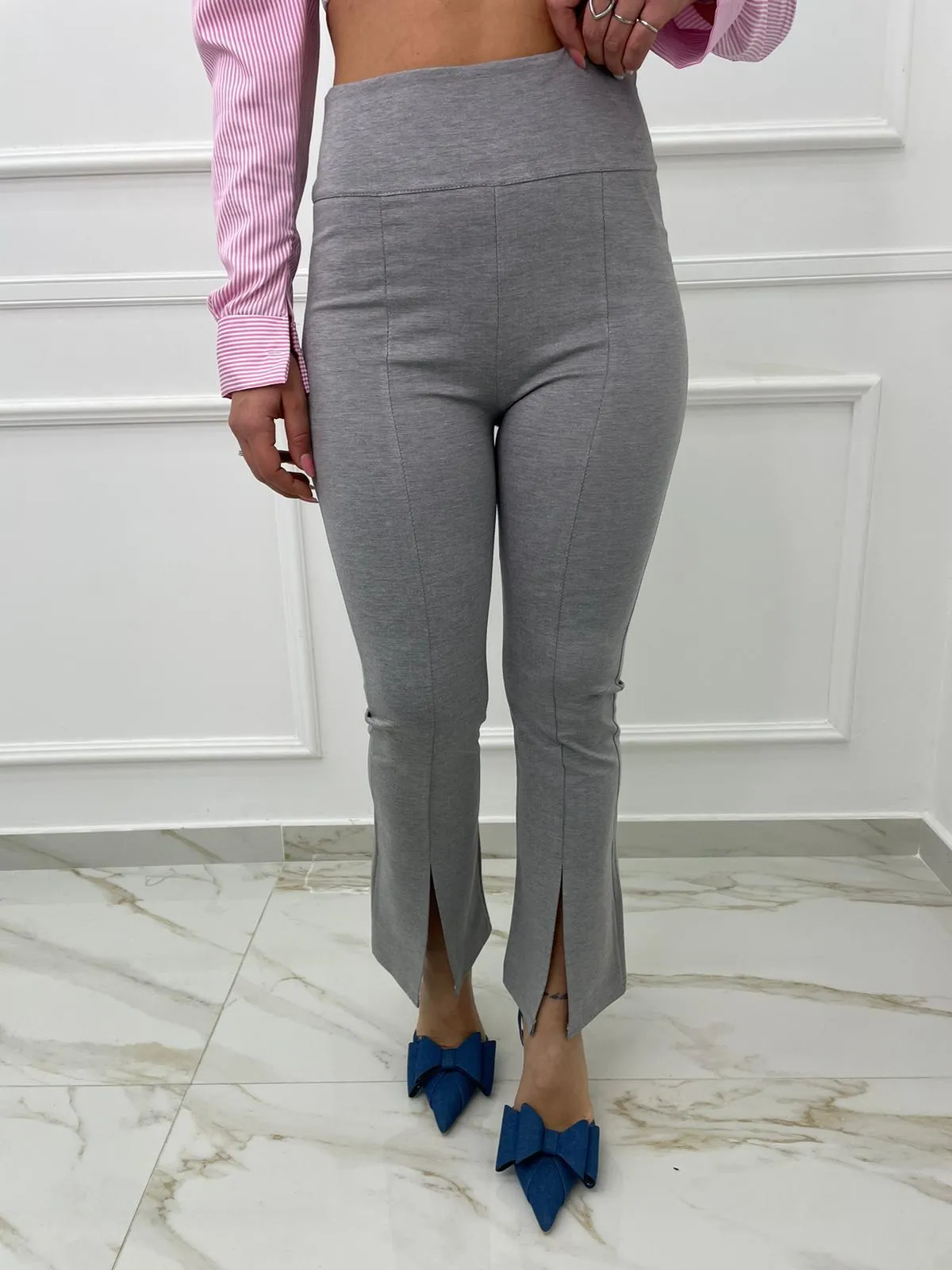 Pantalone tessuto elastico con spacchetti
