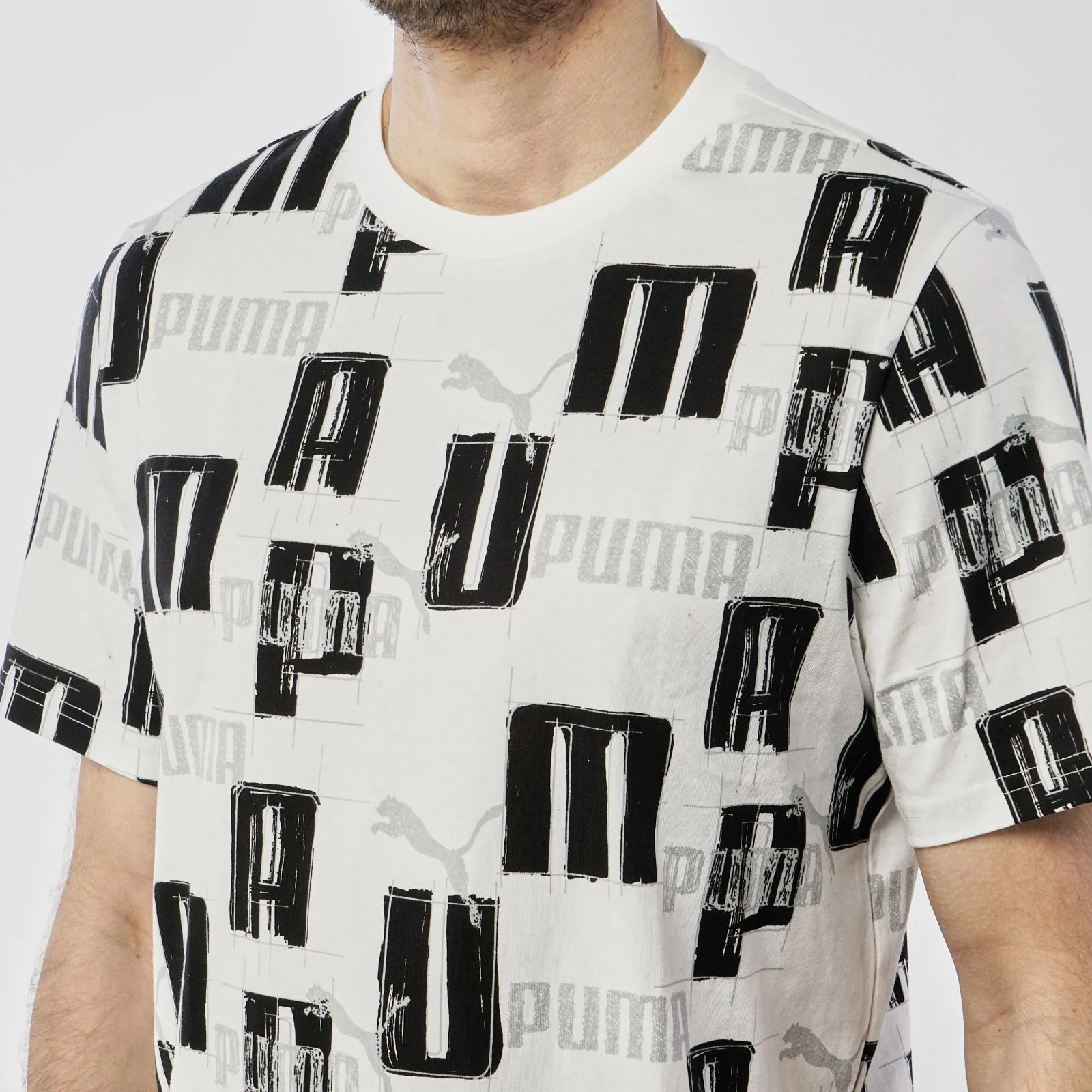 T-shirt bianca con stampa multi-logo